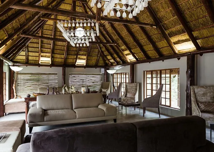 Monate Game Lodge